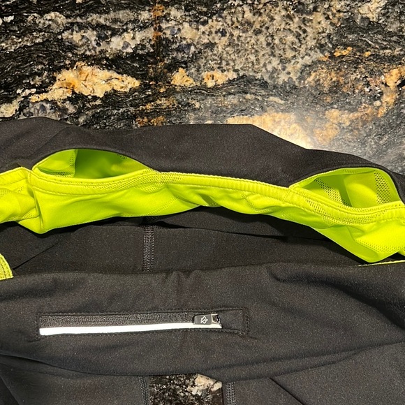 Hoka x Rabbit Performance Legging - Picture 8 of 16